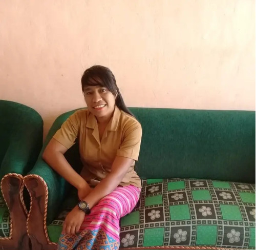 RENI SANWATI MISSA, S.Pd